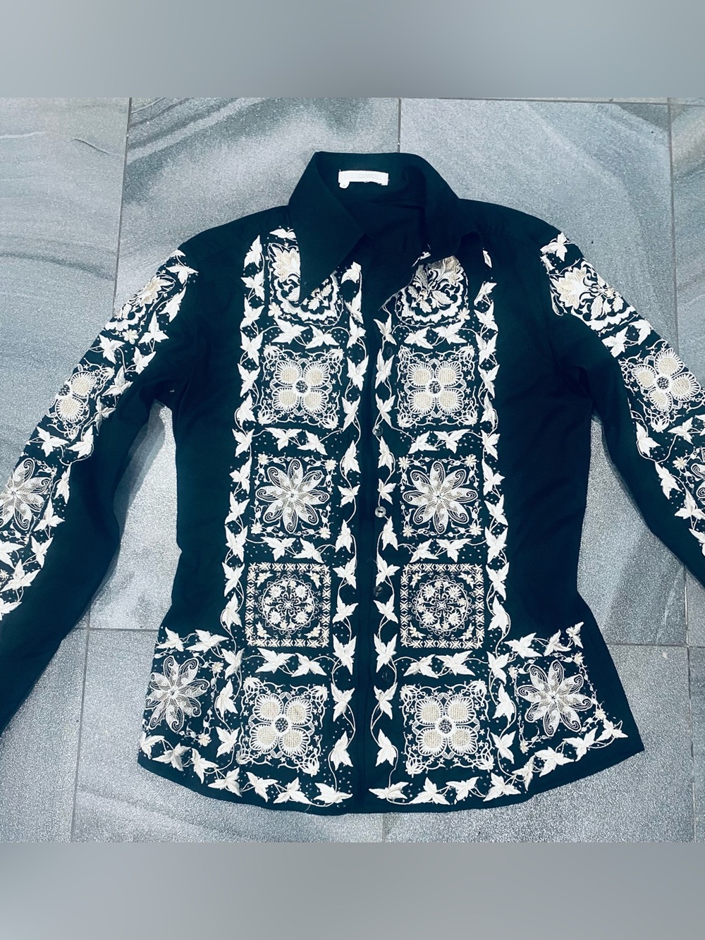 Women’s Black with intricate Cream Beaded Floral Embroidery Button Front Size S